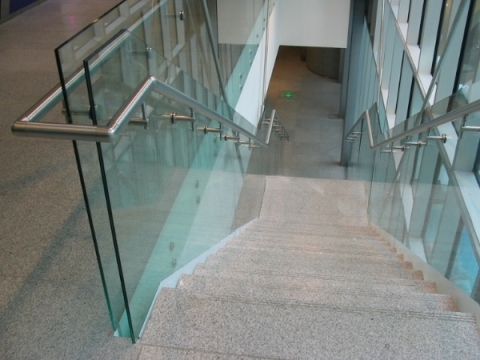 Ripplagi_020_klaaspiirded_eestiklaas